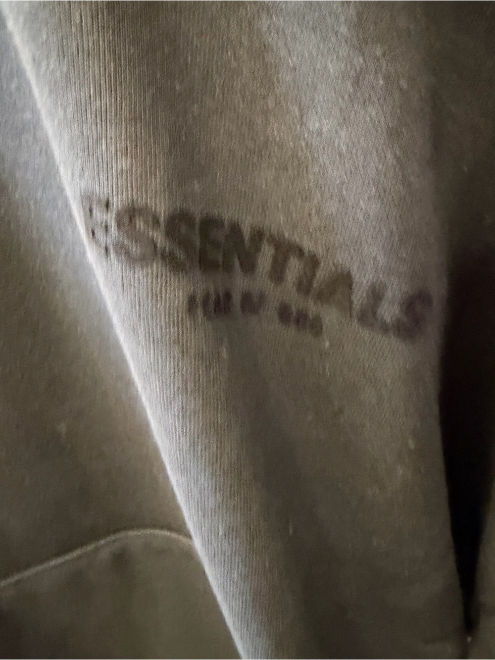 Fear Of God Essentials Hoodie in Black - Size XL - Picture 5 of 15
